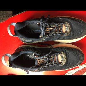 Hoka One One Bondi 6 women’s running shoes